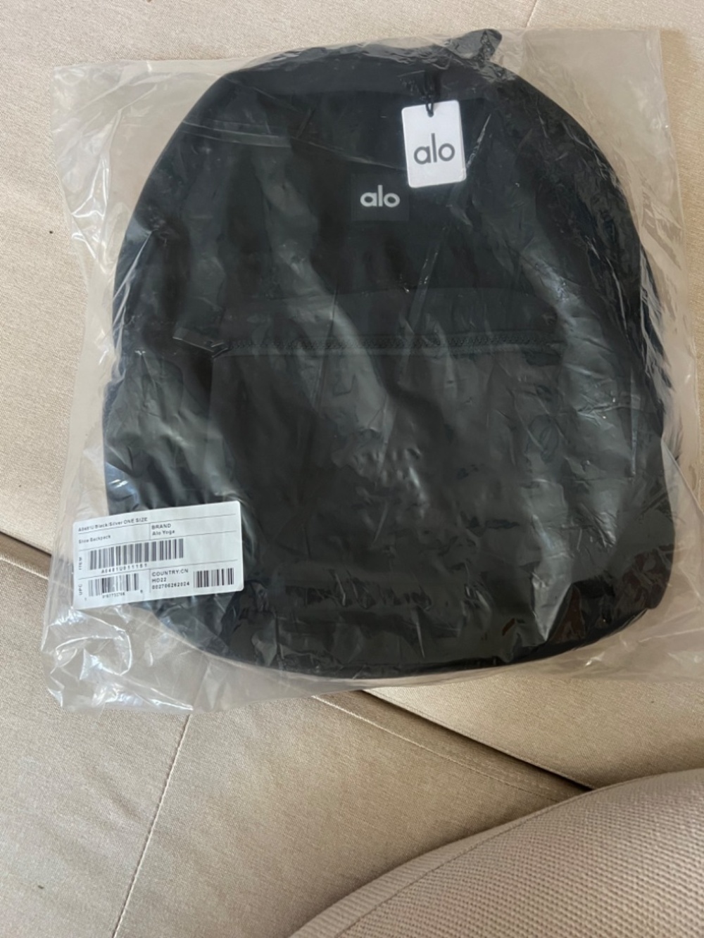 Alo Yoga Stow Backpack - Picture 3 of 3
